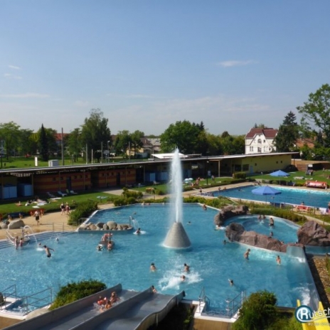 Ettlingen - kompleks basenów otwartych
